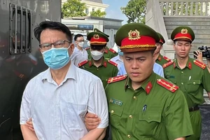 Các bị cáo ở ĐSQ Việt Nam tại Malaysia hưởng mức án nhẹ hơn VKS đề nghị 