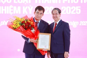 Trường Đại học Luật TP.HCM chính thức có hiệu trưởng