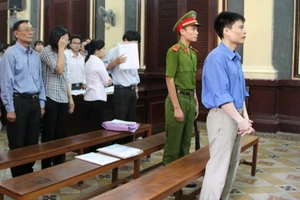 Tổng giám đốc để nhân viên chiếm đoạt 44 tỉ đồng