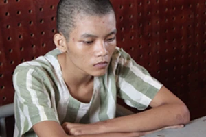 Rủ thiếu nữ đi nhậu rồi quan hệ, 5 thanh niên bị bắt