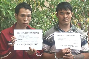 Cảnh sát 113 truy bắt 2 kẻ trộm chó