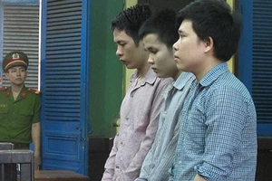 Đòi 'mua mạng' người khác, bị đâm chết