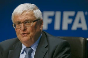 Cựu chủ tịch DFB Theo Swanziger: ‘Quỹ đen là phạm pháp’