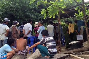 Bị bạt tai, đâm anh ruột tử vong