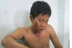 Hai tên trộm rút dao cướp xe khi bị cảnh sát truy đuổi