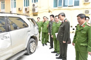 Bộ trưởng biểu dương ban chuyên án bắt 130 bánh heroin