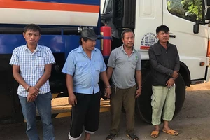 Phó Thủ tướng chỉ đạo xử lý vụ rút ruột xăng dầu