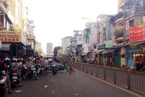 Truy tìm hung thủ vào nhà bắn chết người ở quận 11