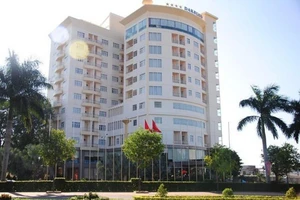 Cách chức trong Đảng nguyên TGĐ Công ty Cao su Đắk Lăk