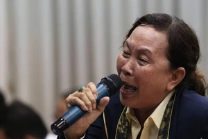 Chủ tịch HĐND TP.HCM hứa gì trước cử tri Thủ Thiêm?