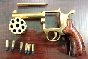 Nhóm làm súng Rulo ổ quay bị bắt