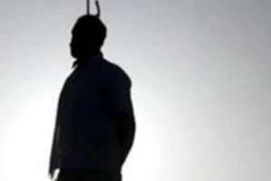 Một nhân viên Cảng hàng không chết trong tư thế treo cổ