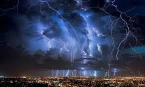 Nữ du khách bị sét đánh trúng khi tắm biển Vũng Tàu