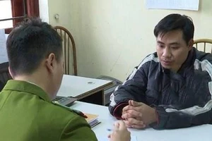 Khởi tố tội hiếp dâm kẻ xâm hại bé 10 tuổi ở Chương Mỹ