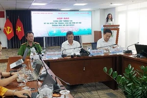 Công an thông tin vụ bắt nhân viên TT Hỗ trợ xã hội dâm ô