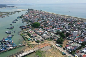 Quảng Ngãi trở lại trạng thái ‘bình thường mới’, trừ 1 xã miền biển