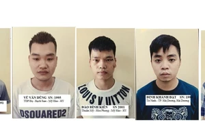 5 người đục tường trốn khỏi nhà tạm giữ