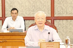 Tổng Bí thư Nguyễn Phú Trọng chủ trì cuộc họp Bộ Chính trị, Ban Bí thư