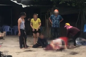 Tưới xăng tự thiêu vì mâu thuẫn gia đình