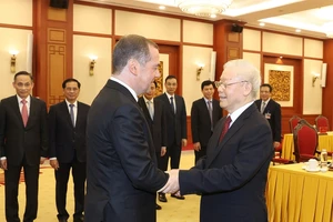 Tuyên bố chung kết quả chuyến thăm chính thức Việt Nam của Chủ tịch Đảng 'Nước Nga Thống nhất'
