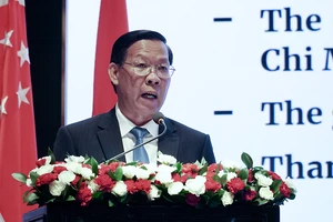 Chủ tịch UBND TP.HCM chúc mừng Quốc khánh Singapore 