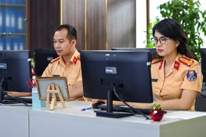 Đang diễn ra phiên đấu giá biển số ô tô trực tuyến