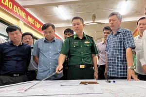 Thủ tướng yêu cầu khẩn trương tìm kiếm ngư dân mất tích trên 2 tàu cá bị chìm