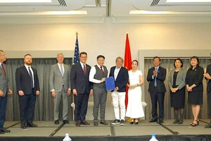 Chủ tịch UBND TP.HCM gặp doanh nghiệp Hoa Kỳ bàn việc xúc tiến đầu tư