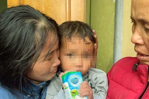 Kỳ diệu: Tìm thấy bé 2 tuổi sau 3 ngày mất tích