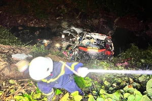 Xe khách lao xuống vực, nhiều người thương vong