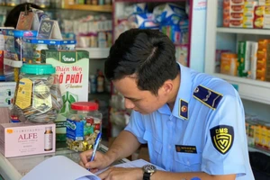 Giả danh Quản lý thị trường Quảng Ngãi để lừa đảo