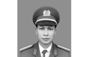 Truy thăng quân hàm đối với Thiếu tá hy sinh khi làm nhiệm vụ phòng, chống bão số 3