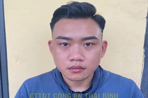 Tống tiền, dọa bán clip nhạy cảm của người yêu cũ