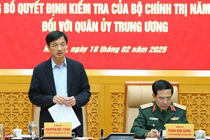 Công bố quyết định kiểm tra đối với Quân ủy Trung ương