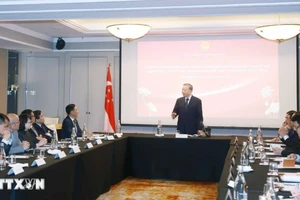 Tổng Bí thư lắng nghe kiến nghị, đề xuất của trí thức kiều bào tại Singapore