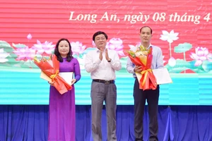 Ban Bí thư chuẩn y 2 ủy viên Ban Thường vụ Tỉnh ủy Long An