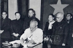 Từ quyết sách linh hoạt của Chủ tịch Hồ Chí Minh đến tư duy cải cách đột phá của Đảng ta ngày nay