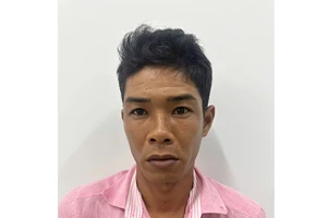 Cạy cốp xe trộm vàng và tiền tại bệnh viện, nam thanh niên bị bắt