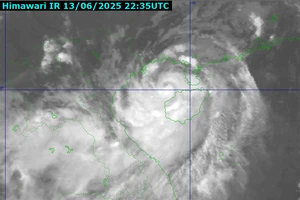 Bão số 1 suy yếu nhưng gây mưa ở miền núi phía Bắc, miền Trung