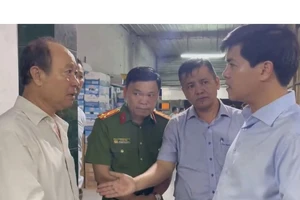 Giám đốc Công an Đồng Nai đến hiện trường chỉ đạo truy bắt kẻ cướp sát hại nữ chủ tiệm tạp hoá