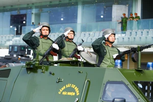 Hà Nội: 3.000 cán bộ, chiến sĩ và 245 xe chuyên dụng diễu hành cuối tuần này