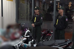 Nhóm nam nữ thuê phòng khách sạn ở Nha Trang sử dụng ma túy 