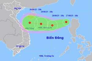 Biển Đông xuất hiện áp thấp nhiệt đới và sẽ mạnh thêm