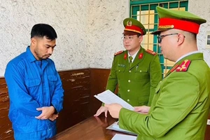 Quảng Ninh: Khởi tố nguyên giám đốc ngân hàng vì chiếm đoạt hàng tỉ đồng