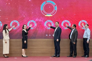 Người dân Quảng Ngãi tìm hiểu về bầu cử Quốc hội qua thi trực tuyến