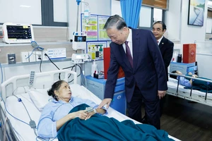 Tổng Bí thư dự lễ khởi công dự án y tế chăm sóc sức khỏe người cao tuổi