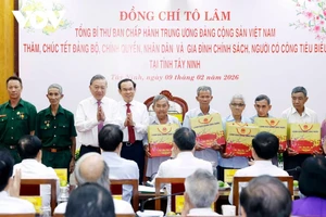 Tổng Bí thư Tô Lâm thăm và chúc Tết tại Tây Ninh