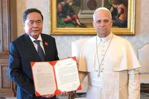 Chủ tịch Quốc hội Trần Thanh Mẫn hội kiến Giáo hoàng Leo XIV tại Vatican