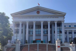 Toà Cấp cao tại TP.HCM hủy án sơ thẩm vụ hiếp dâm người dưới 16 tuổi
