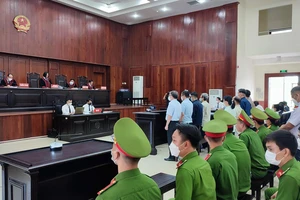 Hoãn xử ông Tất Thành Cang, Tề Trí Dũng vụ SADECO